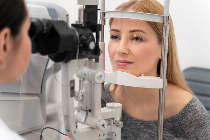 oftalmologia mulher consulta