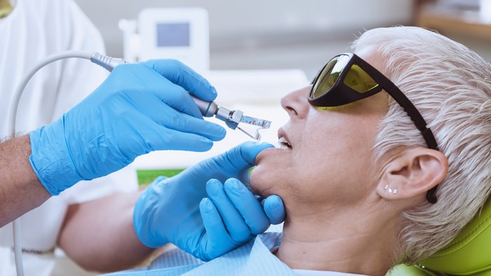 odontologia estetica laser